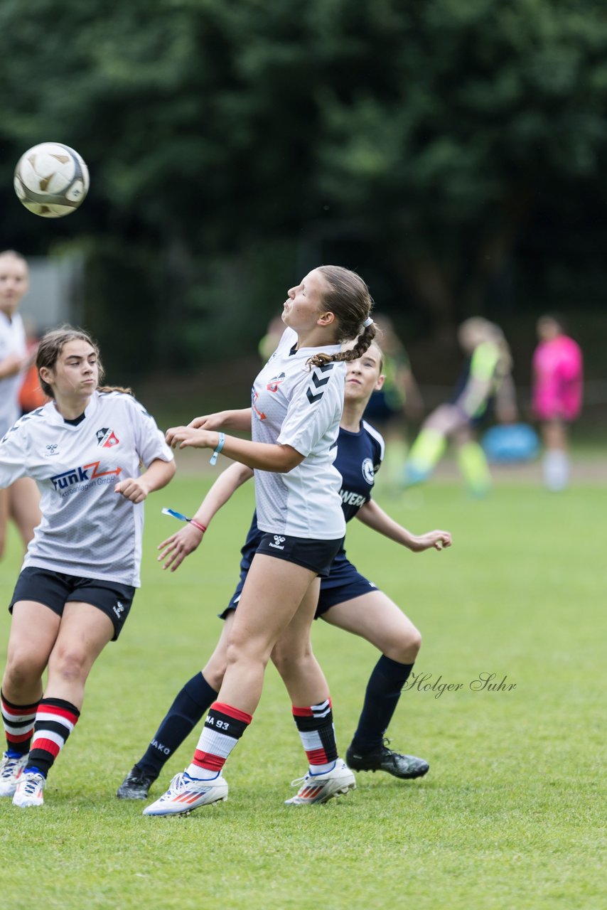 Bild 324 - Loewinnen Cup